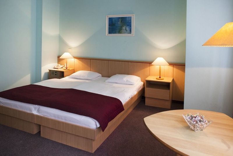 City Hotel Pilvax - Image 7