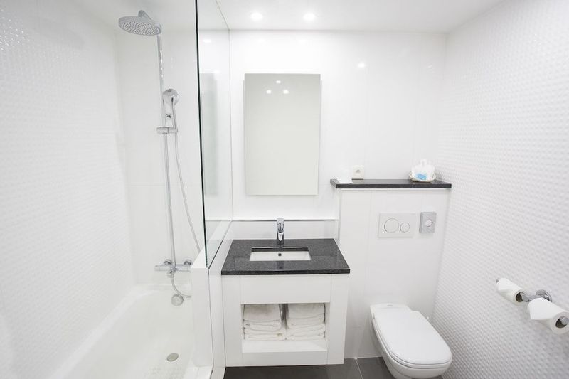 Best Western Plus Cannes Riviera Hotel & Spa - Image 5