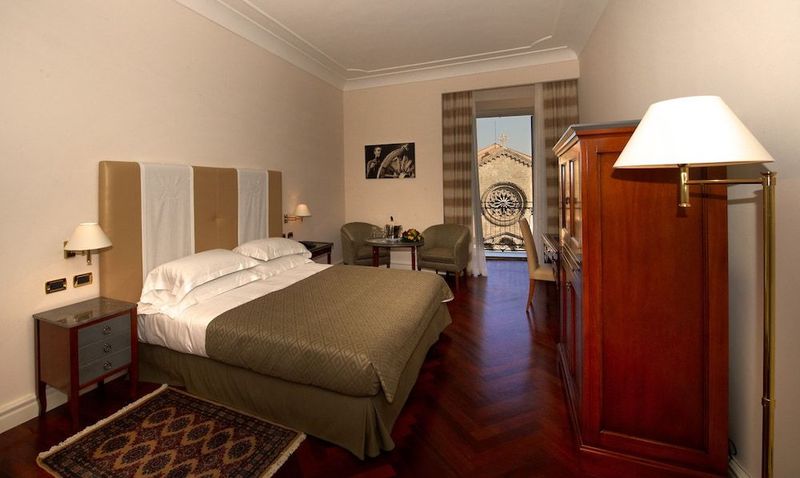 Grand Hotel Piazza Borsa - Image 3