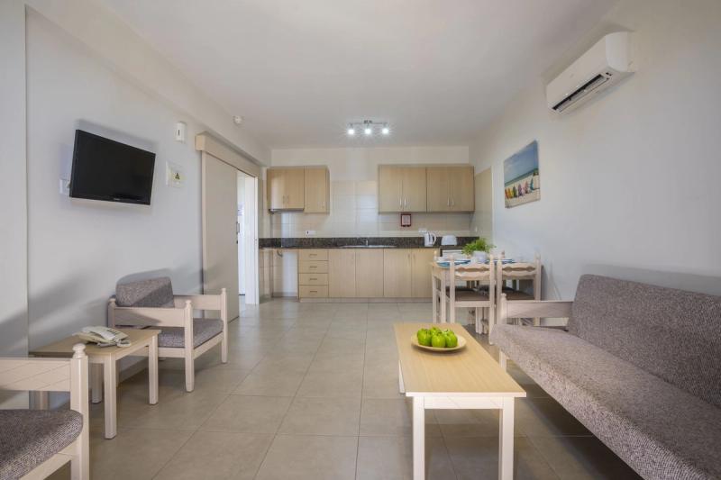 Christabelle Hotel Apartments - Image 8