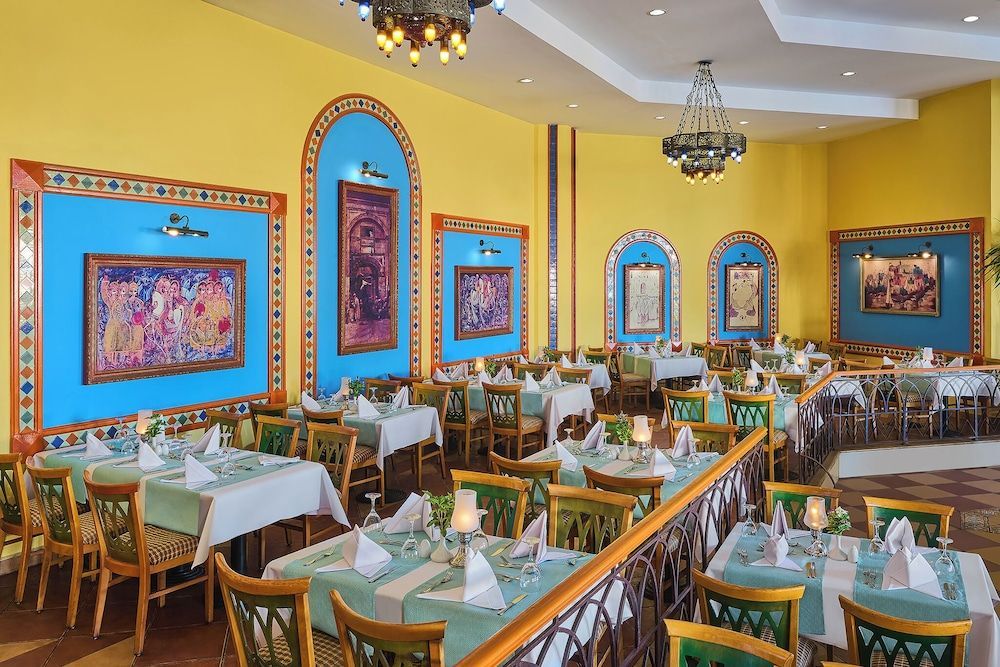 Dreams Vacation Resort - Image 7