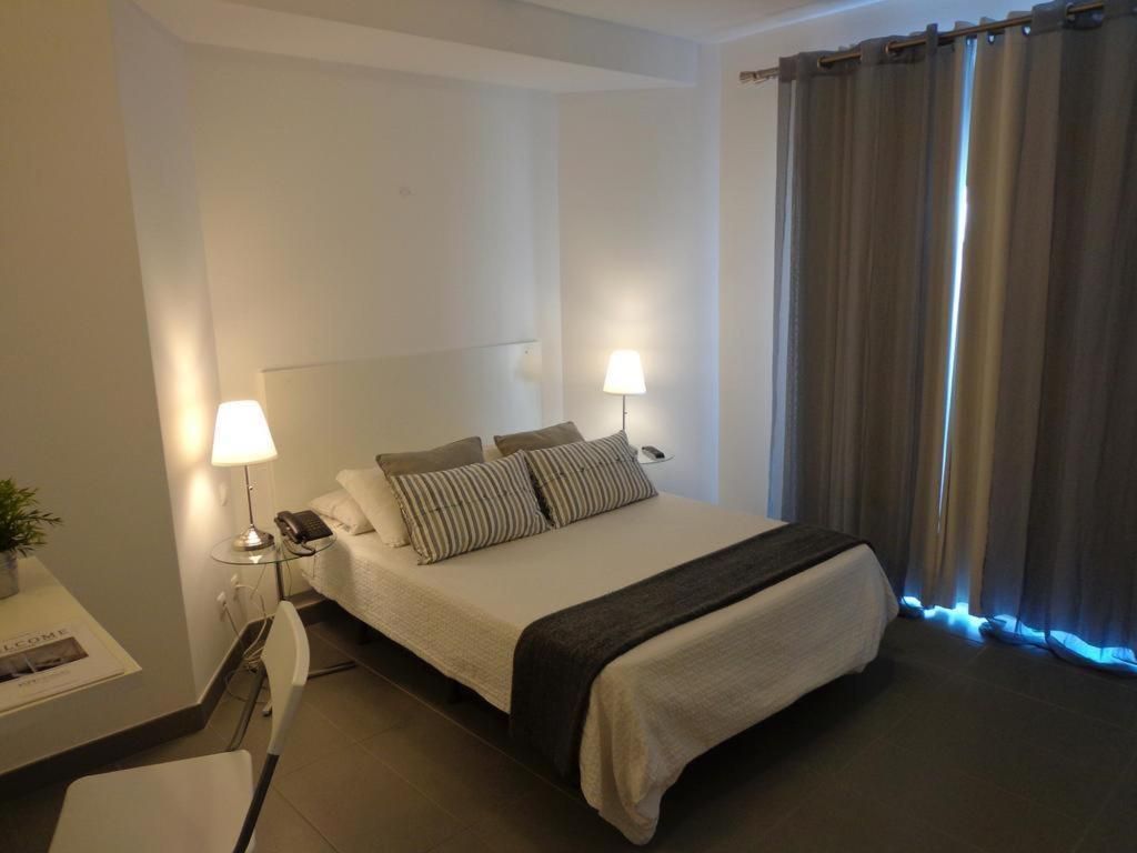 KR Hotel - Image 8