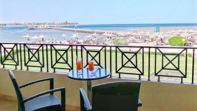 Cleopatra Luxury Resort Makadi Bay - Image 5