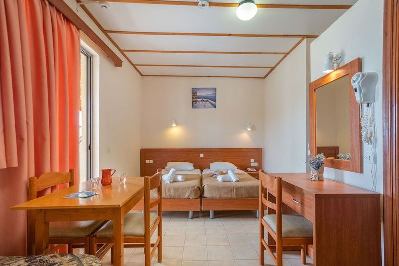 Ilyssion Holidays Apartments & Studios - Image 4