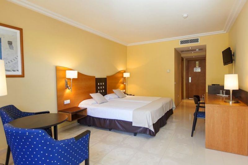 Hotel LIVVO Costa Taurito - Image 7