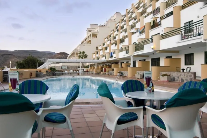 Apartamentos Castillo del Sol