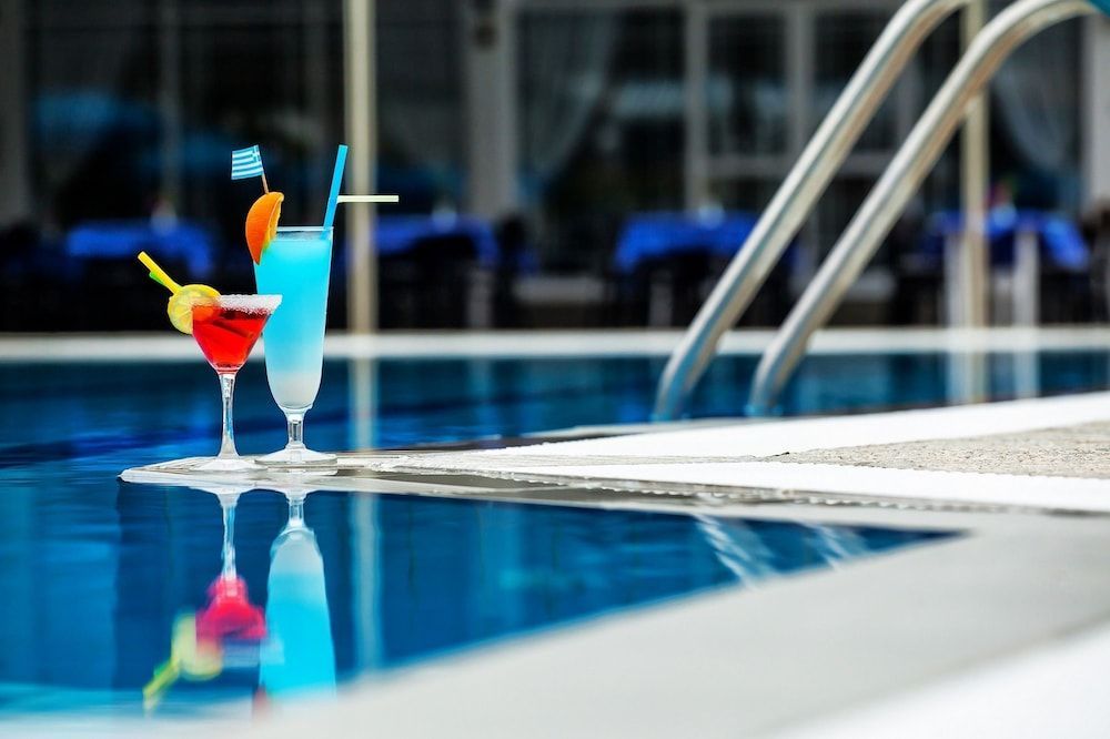 Xenios Port Marina Hotel - Image 8