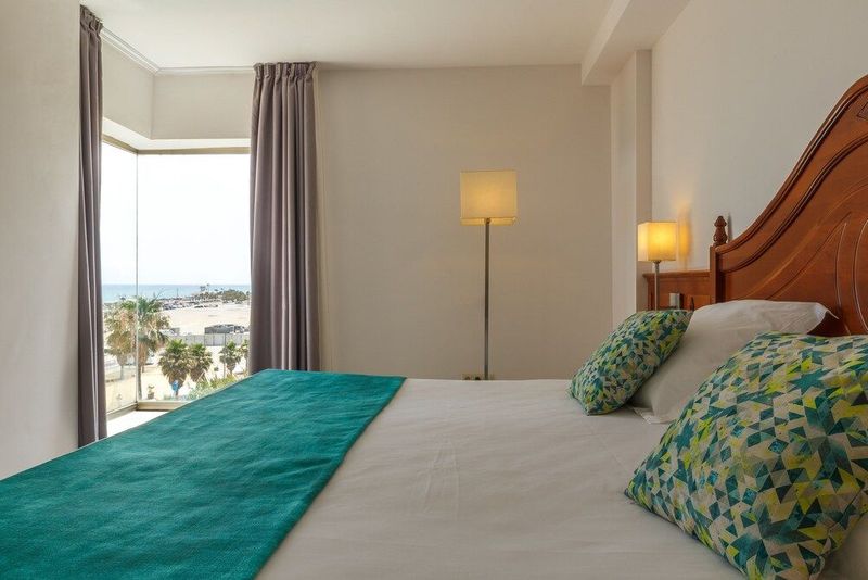 BQ Andalucia Beach Hotel - Image 4