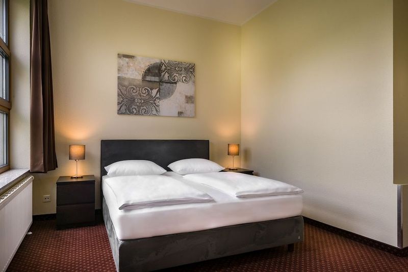 Novum Hotel City B Berlin - Image 10