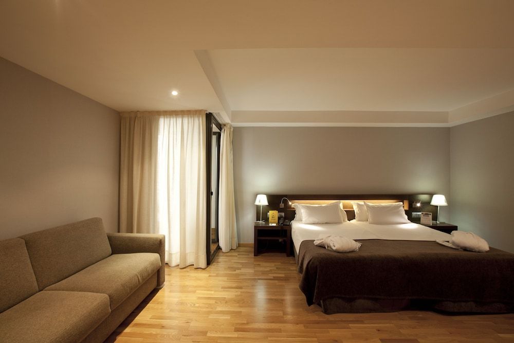 Hotel Concordia Barcelona - Image 6