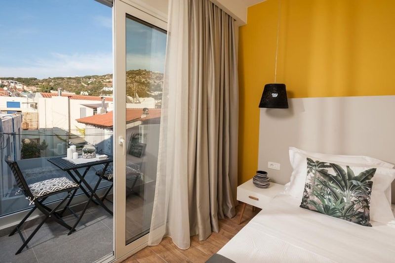 Kastro Beach Apts - Image 5