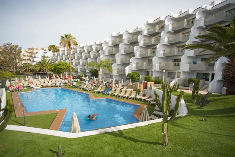 Playa Olid Suites & Apartments
