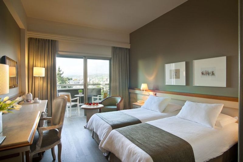 Alasia Hotel - Image 8