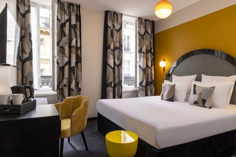 Hotel Regina Opera Grands Boulevards - Image 3
