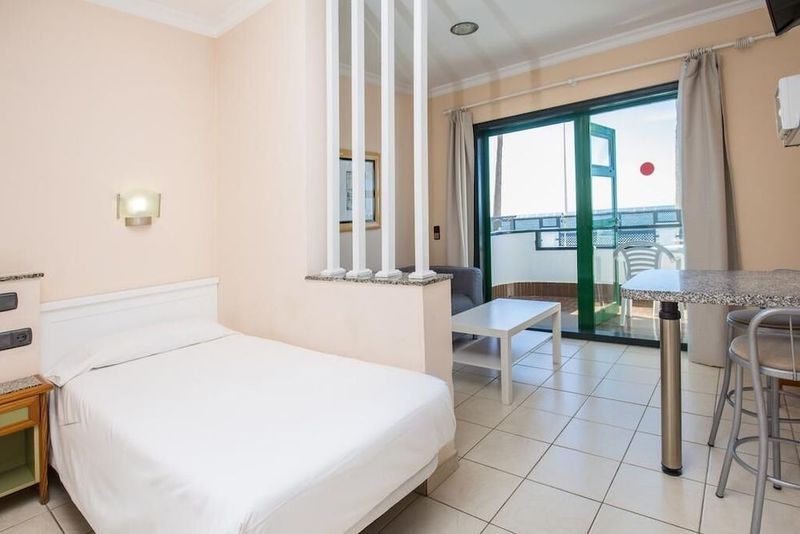 Apartamentos Olympia - Image 7