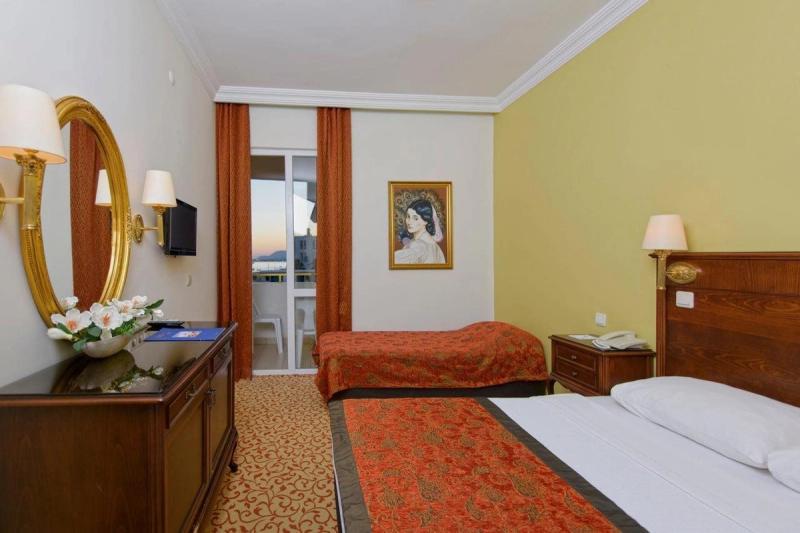 Museum Hotel Antique Roman Palace - Image 8
