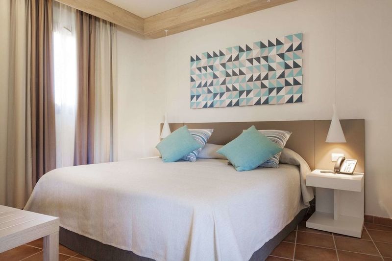 VOI Arenella Resort - Image 3