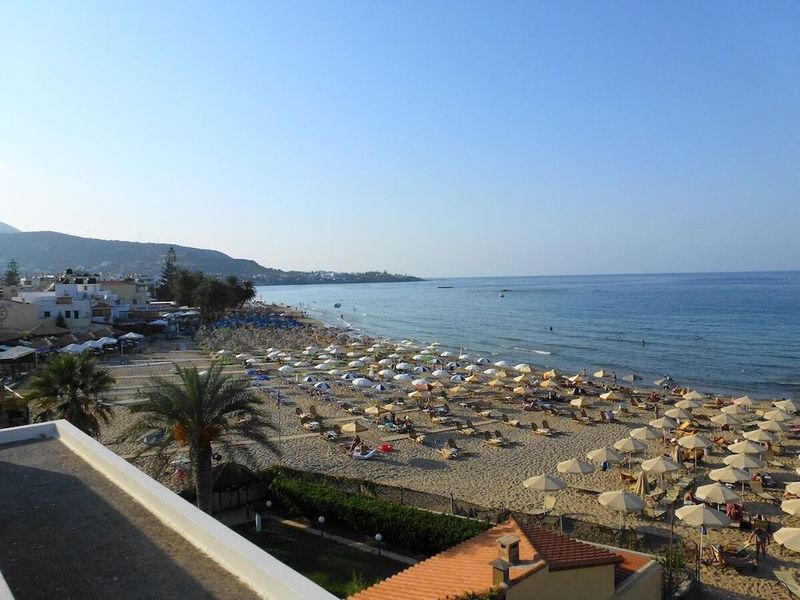 Vlachakis Beach Hotel - Image 4