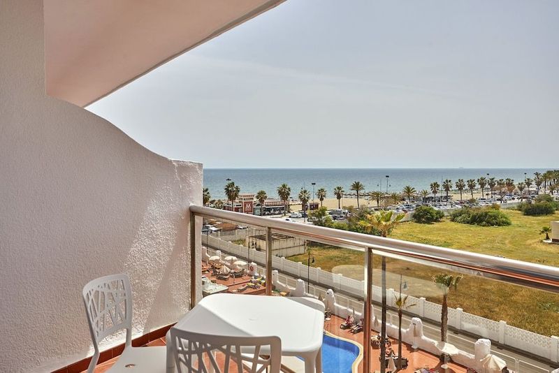 Ibersol Torremolinos Beach Hotel - Image 5
