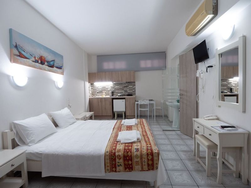 Aristo Apartments - Image 2