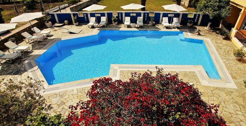 Toni's Guesthouse - Image 5