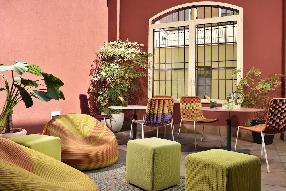 Enterprise Hotel - Image 2