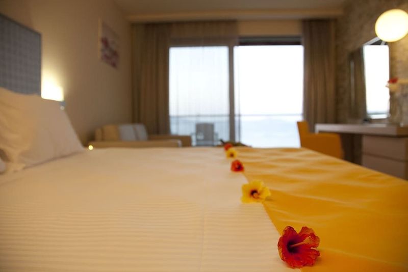 SENTIDO Port Royal Villas & Spa - Image 8