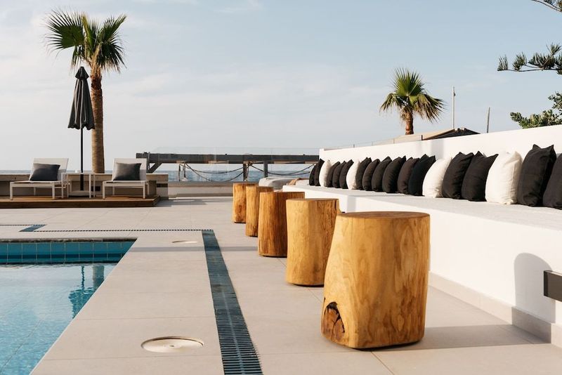 Petradi Beach Hotel - Image 4