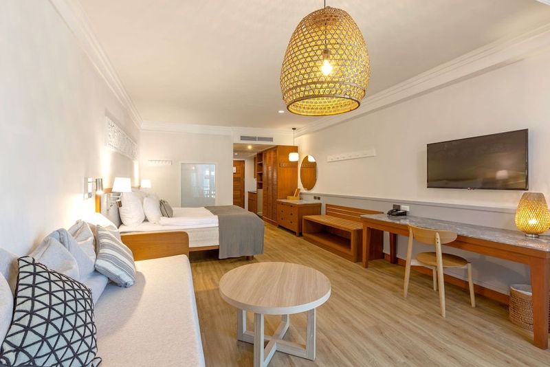 Sunwing Bangtao Beach - Image 5