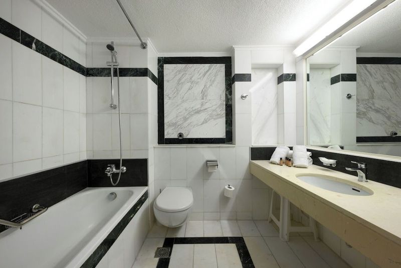 Sunshine Corfu Hotel & Spa - Image 7