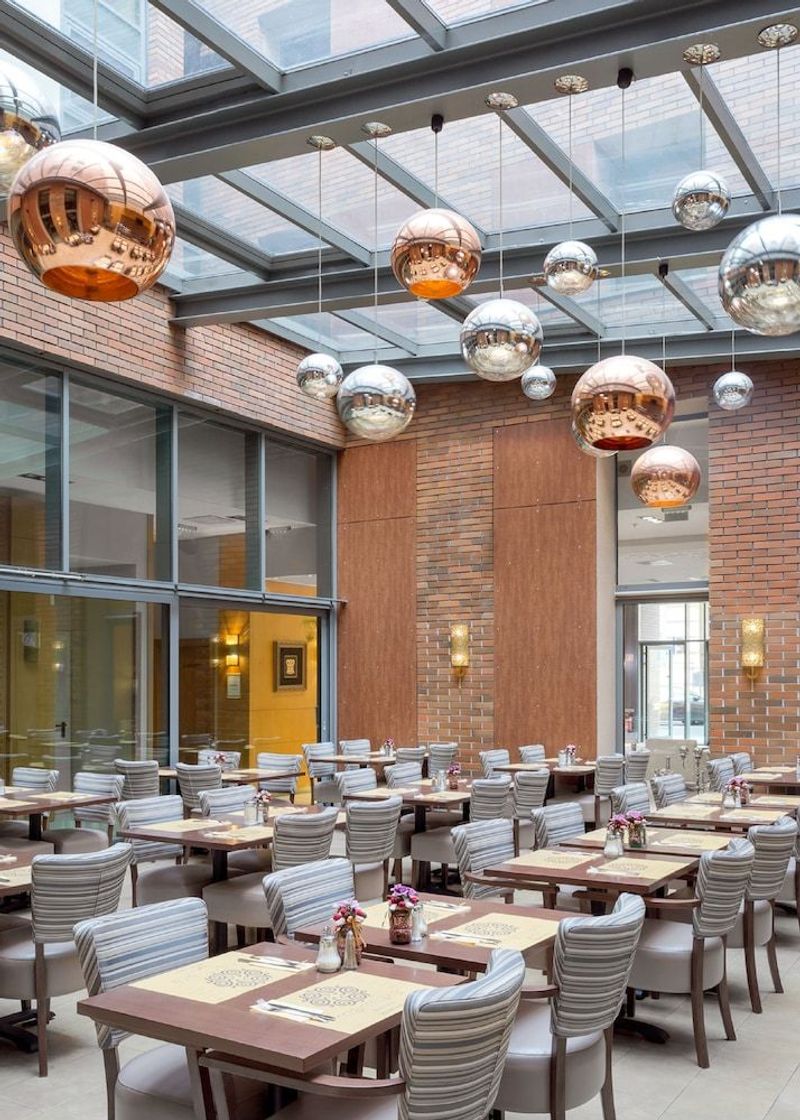 Marmara Hotel - Image 6
