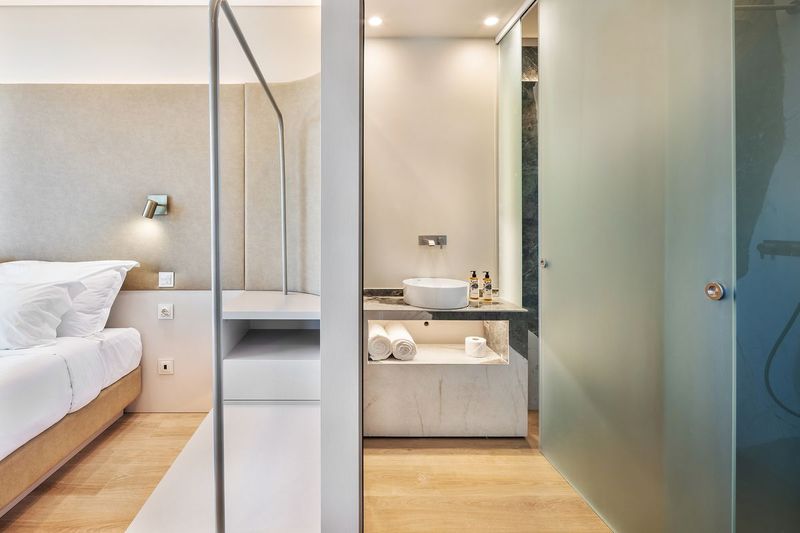 Castelo Suites Hotel - Image 5