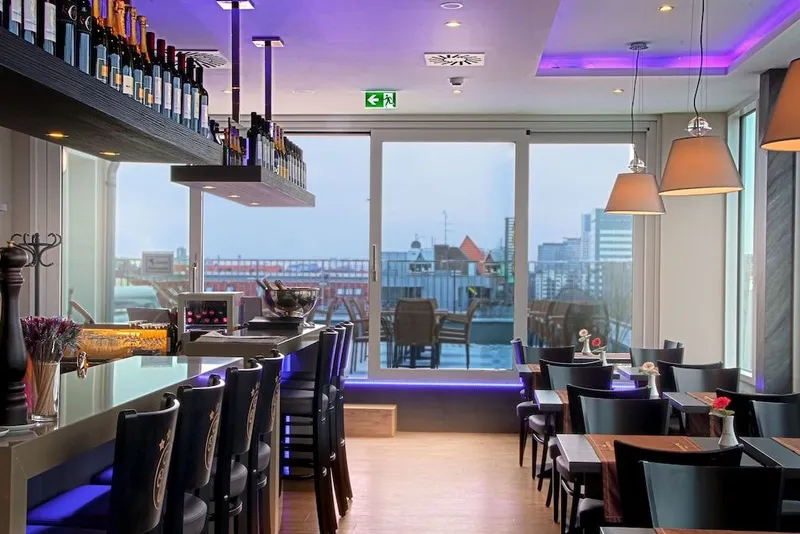 TWO Hotel Berlin by Axel