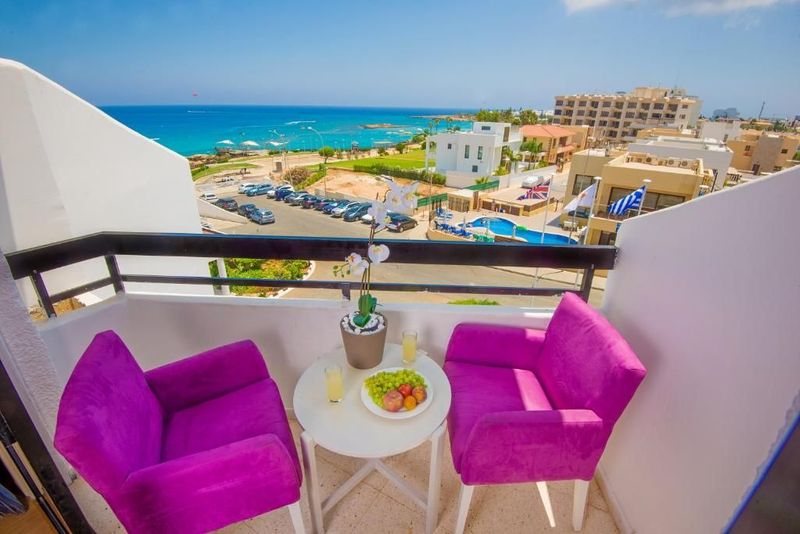 Silver Sands Beach Hotel - Image 6