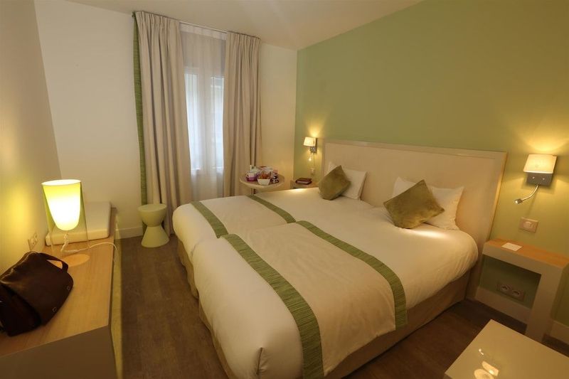 Hotel Kyriad Paris 18 - Porte de Clignancourt - Montmartre - Image 8