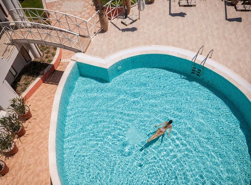 The Pelican Beach Resort & SPA - Adults Only - Image 8