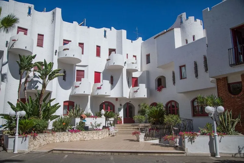 Assinos Palace