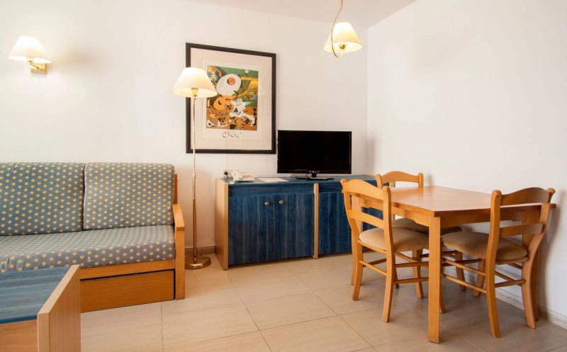 Vistasol Apartamentos - Image 9