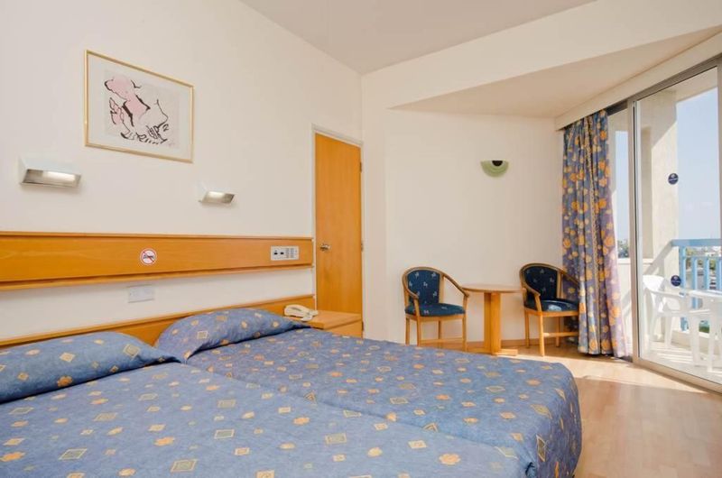 Kissos Hotel - Image 5