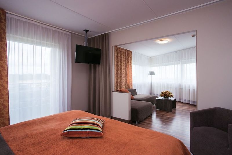 Hestia Hotel Strand - Image 6