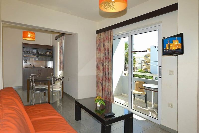 Ialysos City Hotel - Image 6