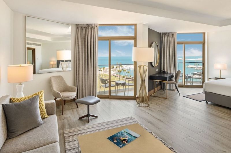 JA Beach Hotel - Image 7