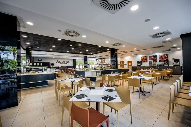Albir Playa Hotel & Spa - Image 7
