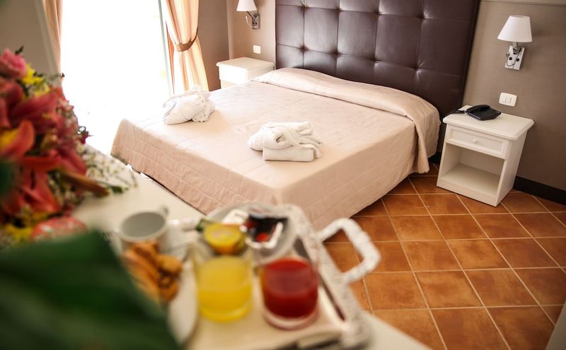 Baia Di Ulisse Wellness & Spa - Image 2