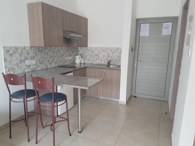 Cosmelenia Hotel & Apartments - Image 4