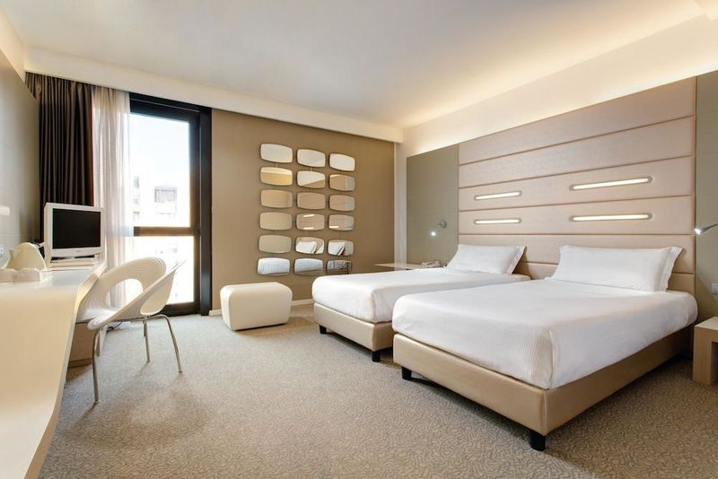 Best Western Plus Tower Hotel - Image 2