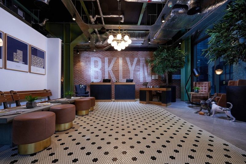 Hotel Brooklyn - Image 3