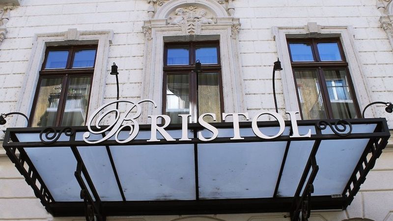Hotel Bristol Budapest - Image 9