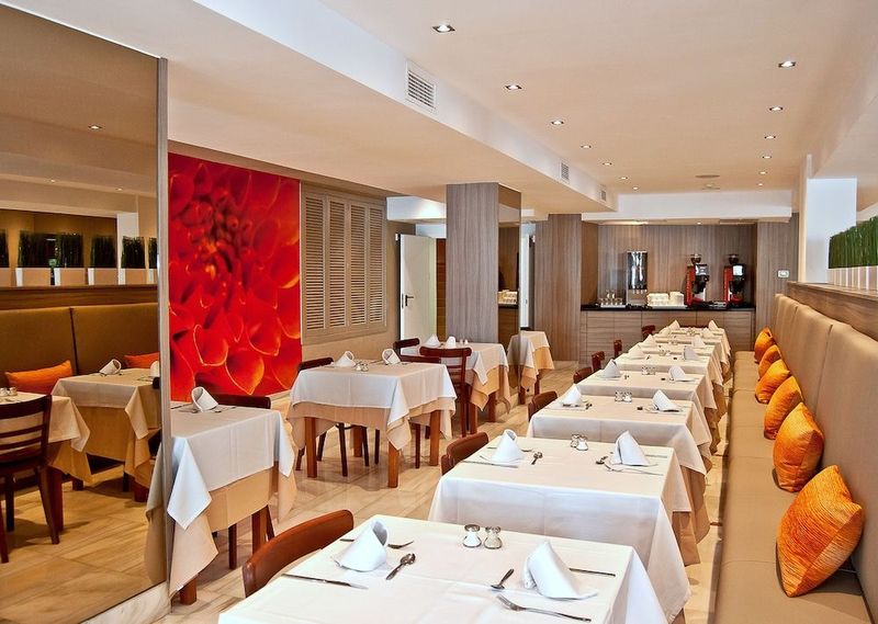 BQ Augusta Hotel - Image 10