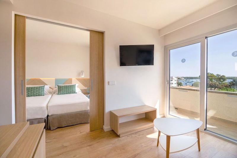 JS Portocolom Suites - Image 7